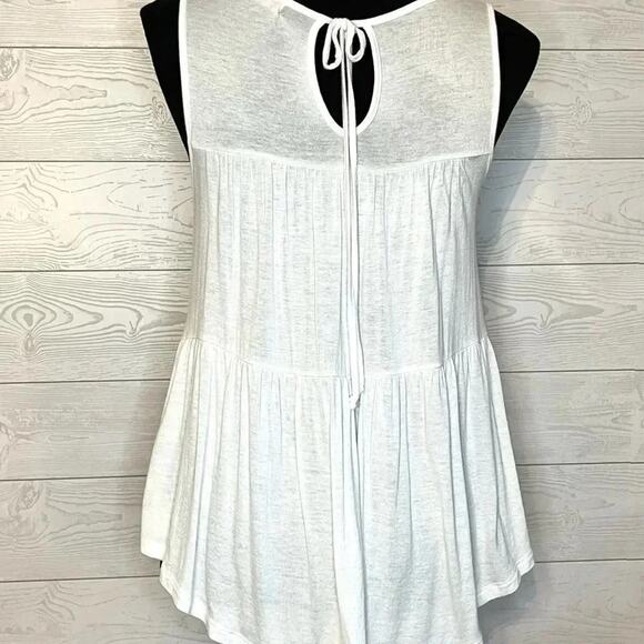 Freebird  white gathered layers tank top Size Small - Picture 5 of 5